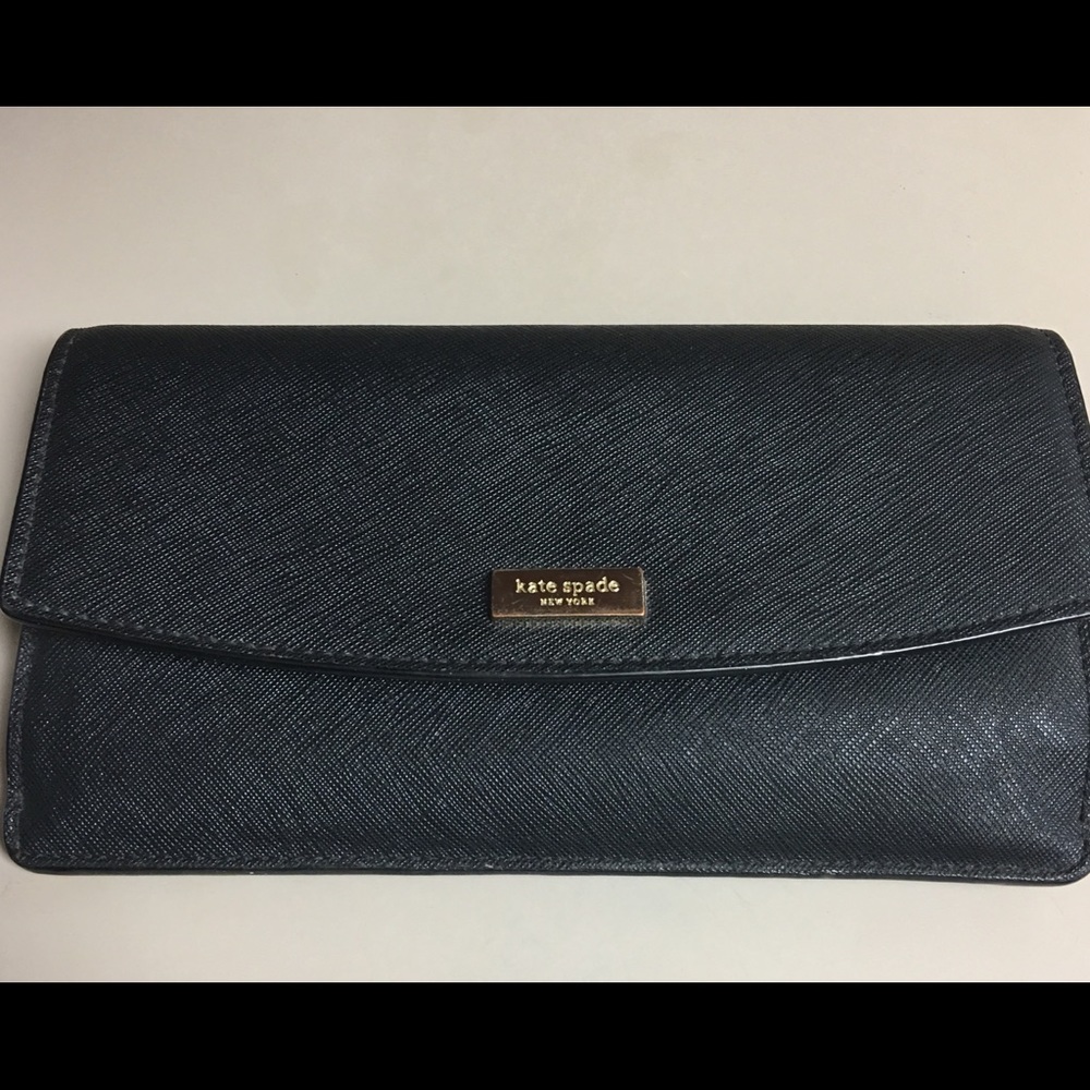 Black Kate Spade wallet